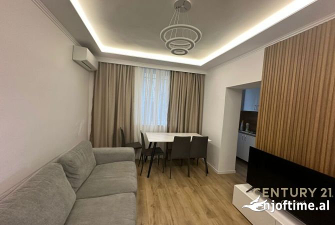 Shtepi me qera 2+1 ne Tirane - 700 Euro