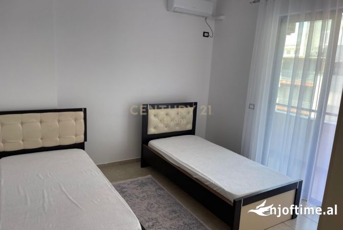 Shtepi me qera Apartament ne Tirane, 2+1, Mobilimi E mobiluar, Pagesa 500  Euro.