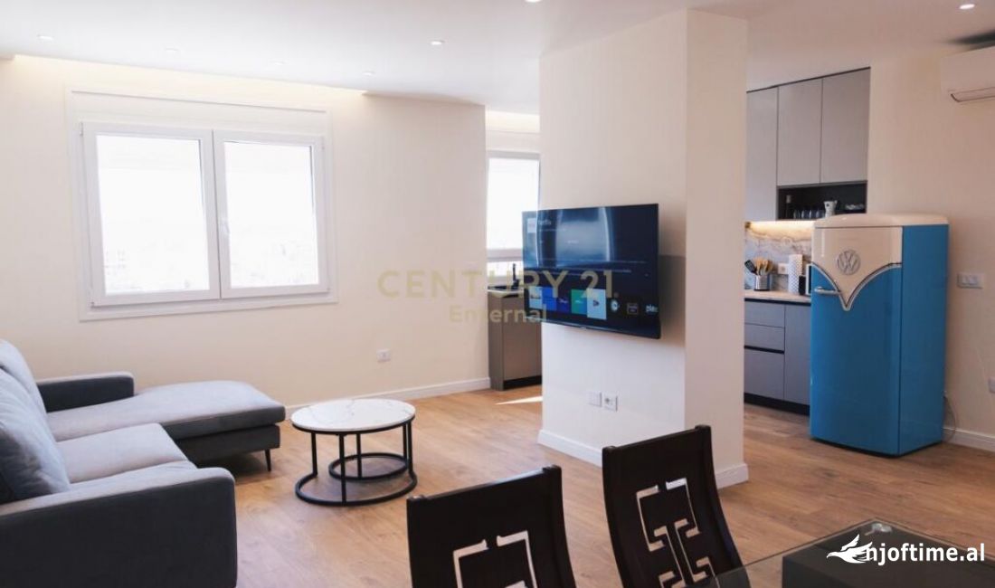 Shtepi me qera Apartament ne Tirane, 2+1, Mobilimi E mobiluar, Pagesa 1,200  Euro.