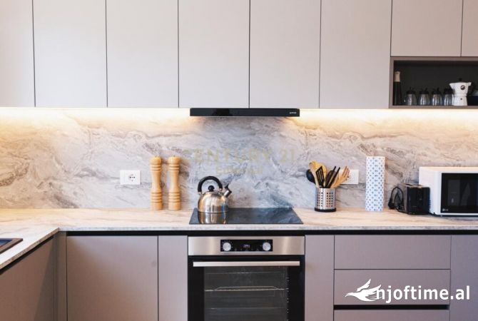 Shtepi me qera Apartament ne Tirane, 2+1, Mobilimi E mobiluar, Pagesa 1,200  Euro.