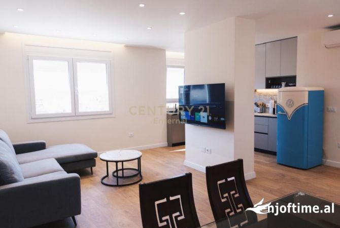 Apartament 2+1 per qira tek Ish Ekspozita