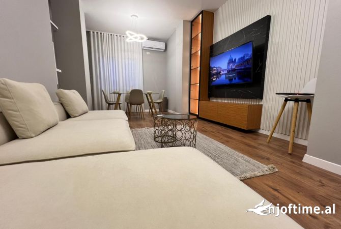 Shtepi me qera 1+1 ne Durres - 500 Euro