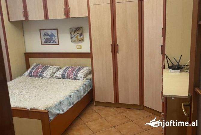Shtepi me qera 3+1 ne Tirane - 450 Euro