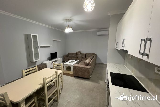 Shtepi ne shitje 1+1 ne Tirane - 95,000 Euro