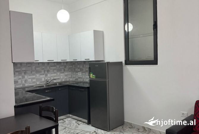 Shtepi me qera 1+1 ne Tirane - 300 Euro