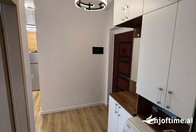 Shtepi ne shitje Apartament ne Tirane, 1+1, Mobilimi E mobiluar, Pagesa 95,000  Euro.