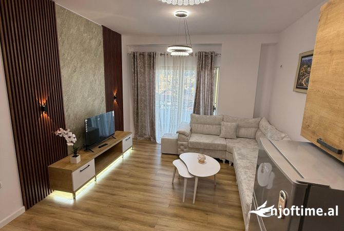 Shtepi ne shitje 1+1 ne Tirane - 95,000 Euro