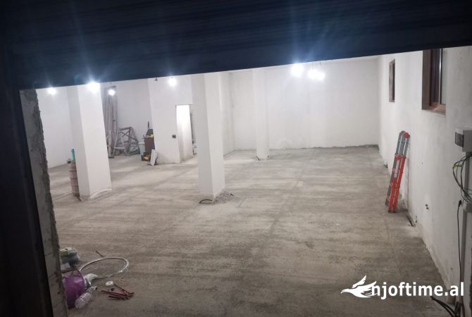 Ambient biznesi me qera 6+1 ne Tirane - 500 Euro