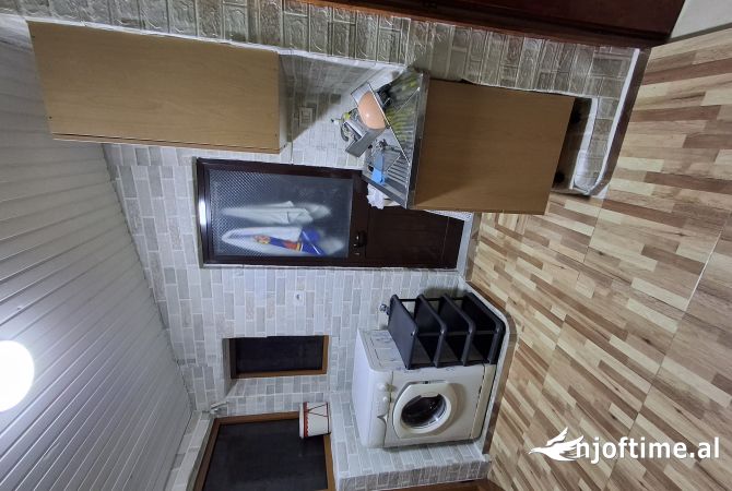 Shtepi me qera Apartament ne Tirane, 1+1, Mobilimi E mobiluar, Pagesa 26,000  Leke.