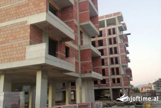 Shtepi ne shitje 3+1 ne Tirane - 111,000 Euro