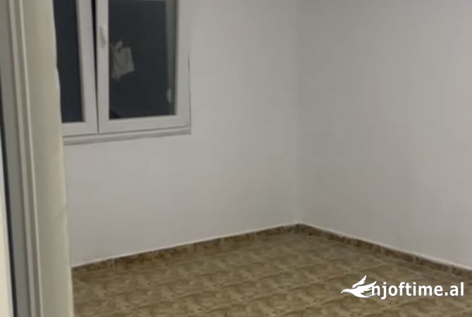 Shtepi ne shitje 1+1 ne Tirane - 6,300,000 Leke