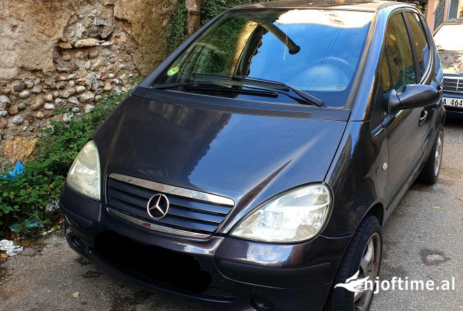 Makina ne shitje  ne Shkoder - 2,300 Euro
