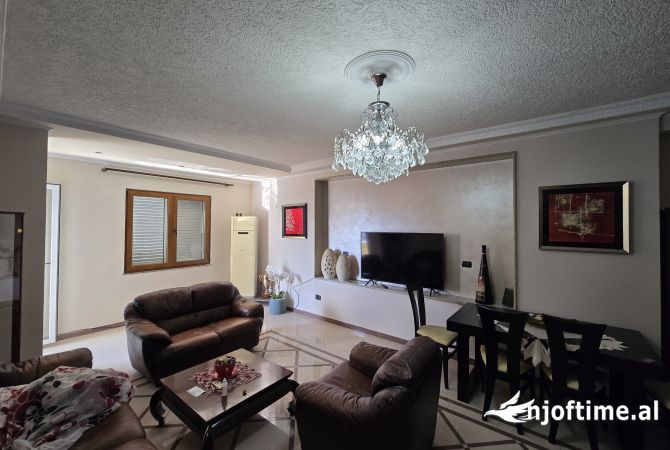 Shtepi me qera 2+1 ne Durres - 400 Euro