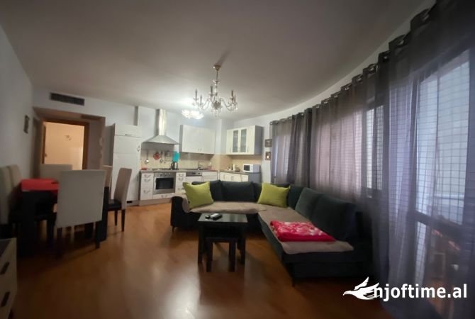 Shtepi ne shitje 1+1 ne Tirane - 158,000 Euro