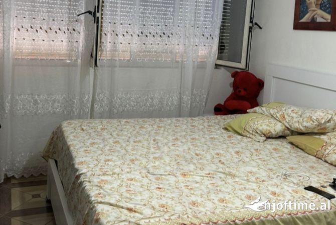 Shtepi ne shitje Apartament ne Durres, 1+1, Mobilimi E mobiluar, Pagesa 31,000  Euro.