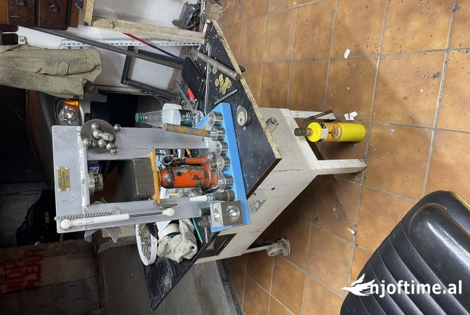 Pajisje biznesi ne shitje  ne Tirane - 1,500 Euro