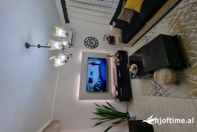 Shtepi me qera 2+1 ne Pogradec - 250 Euro