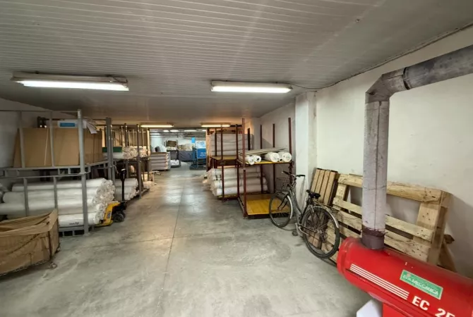 Business Property in Sale 4+1 in Durres - 78,000 Euro