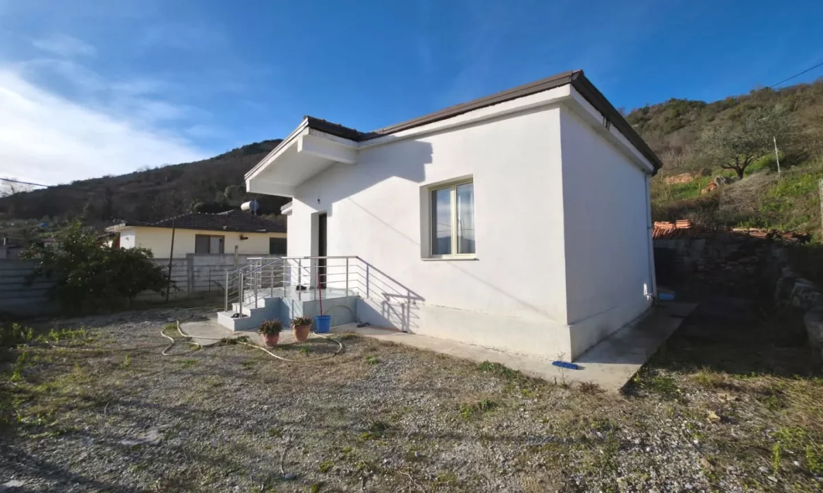 Private house for sale in Tirana 2+1, In Part