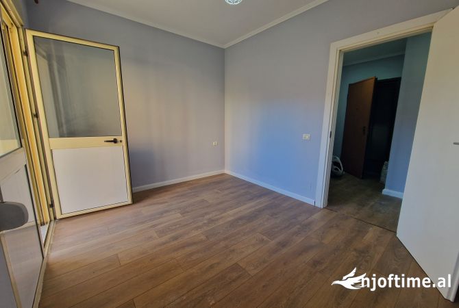 Shtepi ne shitje 1+1 ne Tirane - 145,000 Euro