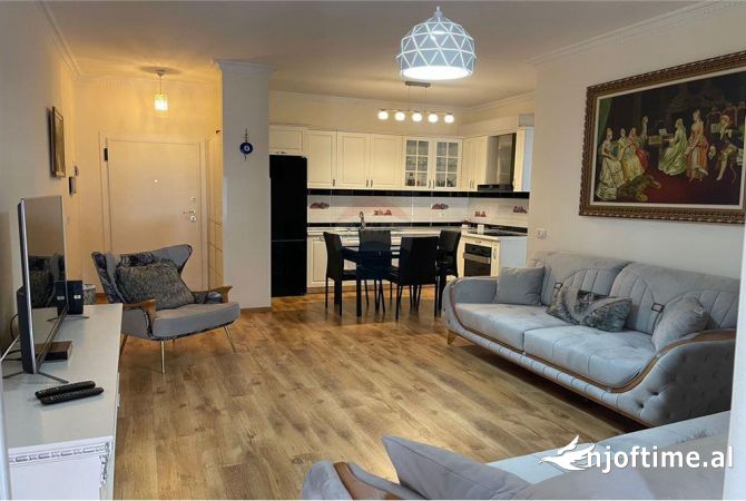 Shtepi me qera 1+1 ne Tirane - 650 Euro