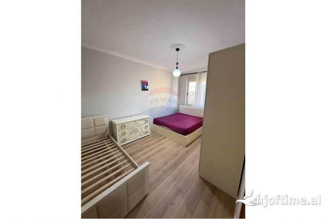 Shtepi ne shitje 1+1 ne Tirane - 88,000 Euro