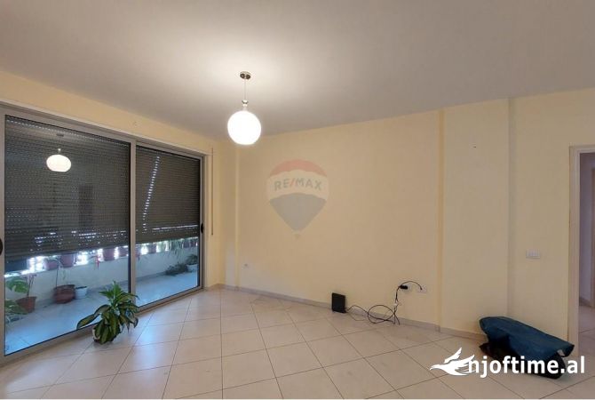 Shtepi ne shitje 2+1 ne Tirane - 125,000 Euro