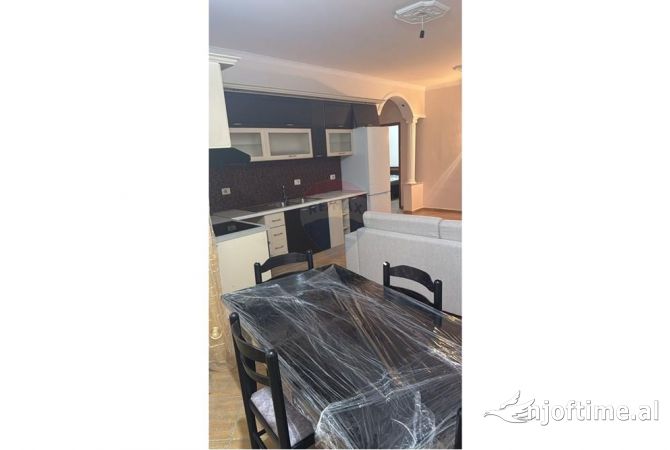 Shtepi me qera 3+1 ne Tirane - 500 Euro