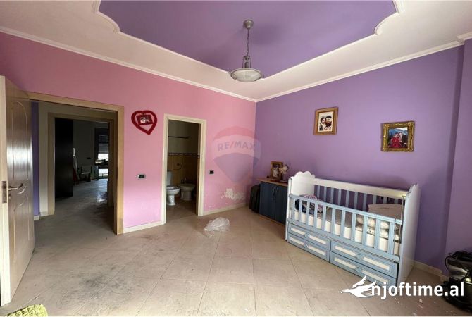 Shtepi ne shitje 2+1 ne Tirane - 125,000 Euro