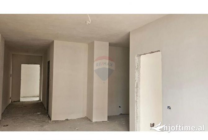 Shtepi ne shitje 2+1 ne Tirane - 142,000 Euro