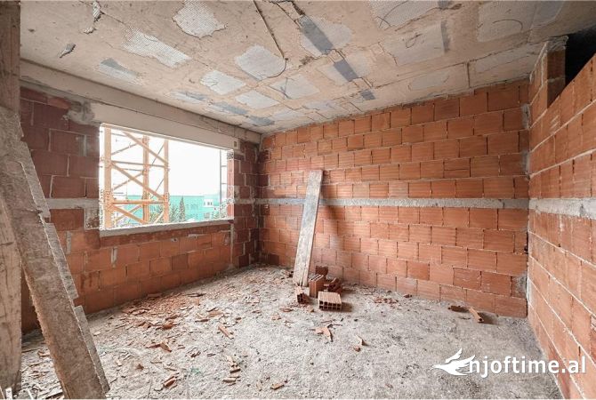 Shtepi ne shitje 2+1 ne Tirane - 93,400 Euro