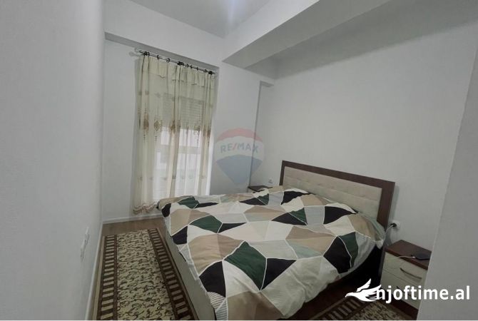 Shtepi me qera 2+1 ne Tirane - 600 Euro