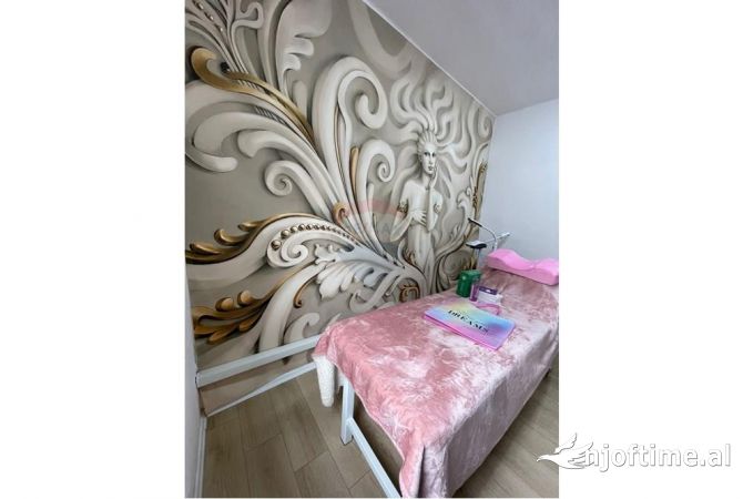 Ambient biznesi me qera 1+1 ne Tirane - 350 Euro