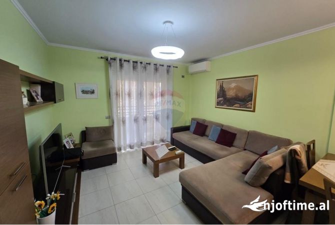 Shtepi ne shitje 1+1 ne Tirane - 130,000 Euro