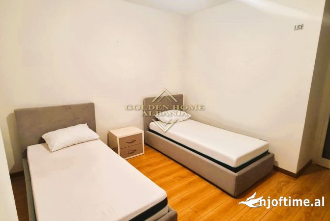 Shtepi me qera 2+1 ne Tirane - 650 Euro