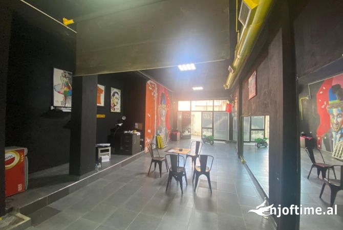 Ambient biznesi me qera 1+1 ne Tirane - 350 Euro