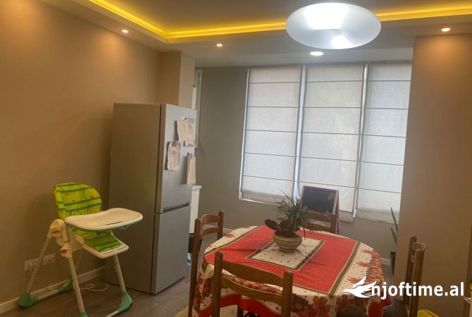 Shtepi me qera 2+1 ne Lushnje - 35,000 Leke
