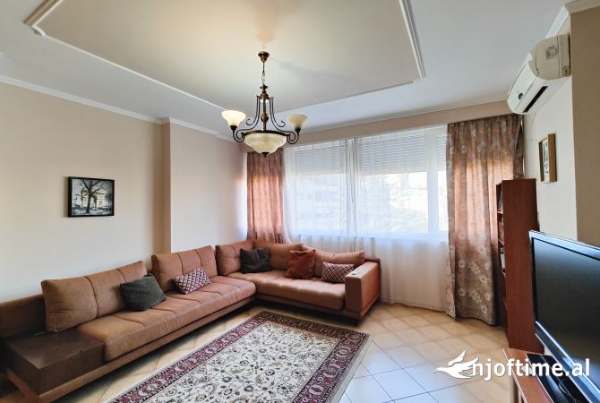 Shtepi me qera 1+1 ne Tirane - 550 Euro