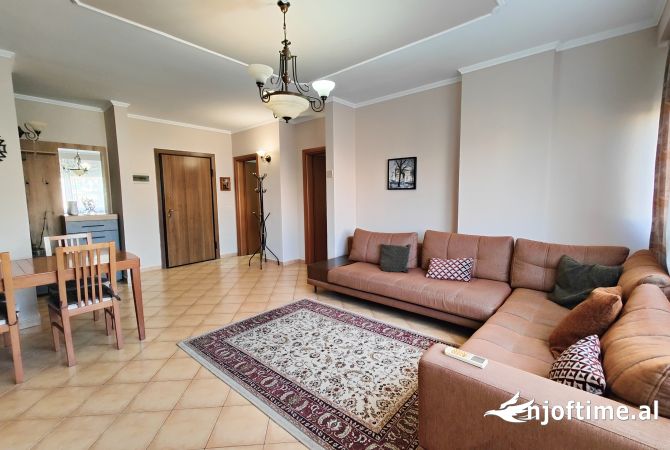Shtepi me qera 1+1 ne Tirane - 550 Euro