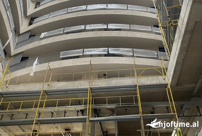 Ambient biznesi ne shitje 1+1 ne Tirane - 85,000 Euro