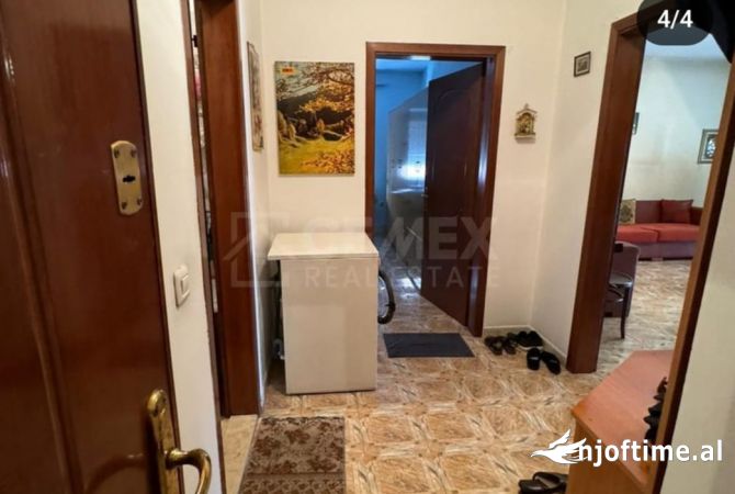 Shtepi me qera 1+1 ne Tirane - 70,000 Leke