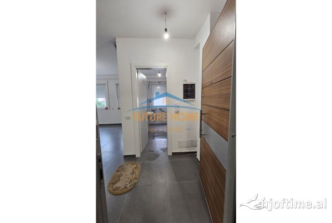 Ambient biznesi me qera 3+1 ne Tirane - 1,000 Euro