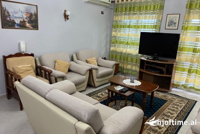 Shtepi me qera Apartament ne Tirane, 2+1, Mobilimi E mobiluar, Pagesa 600  Euro.