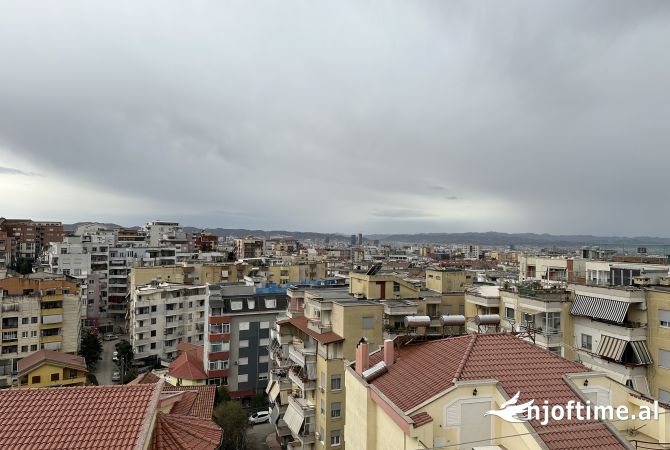 Shtepi me qera Apartament ne Tirane, 1+1, Mobilimi E mobiluar, Pagesa 400  Euro.
