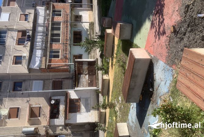 Shtepi ne shitje Apartament ne Elbasan, 1+1, Mobilimi Pjeserisht e mobiluar, Pagesa 43,000  Euro.