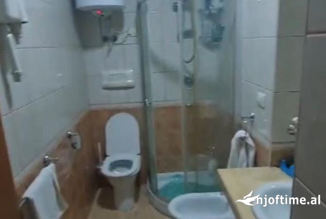 Shtepi me qera 1+1 ne Tirane - 620 Euro