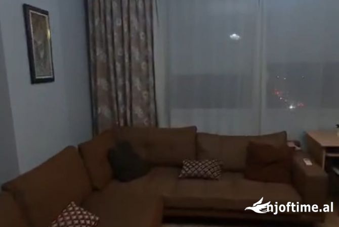 Shtepi me qera 1+1 ne Tirane - 620 Euro