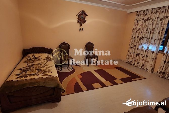 Shtepi ne shitje Apartament ne Tirane, 2+1, Mobilimi E mobiluar, Pagesa 170,000  Euro.