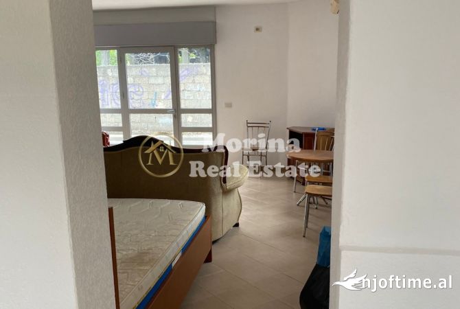 Shtepi me qera Garsoniere ne Tirane - 250 Euro