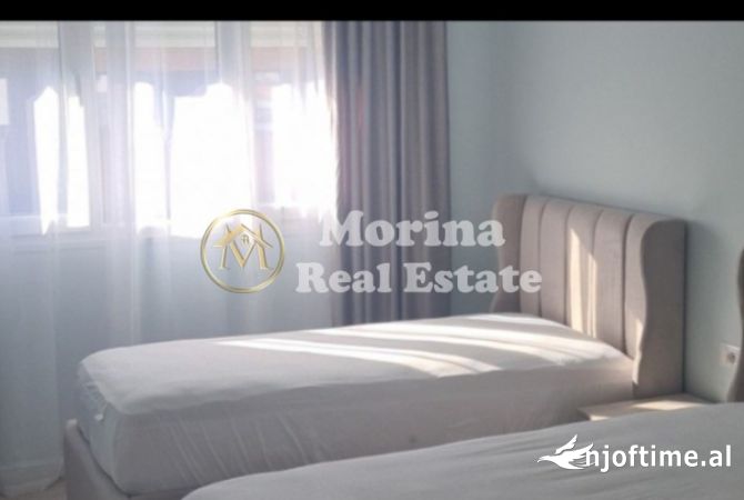 Shtepi me qera 2+1 ne Tirane - 800 Euro